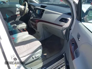 2013 Toyota Sienna XLE AAS with VIN 5TDYK3DC9DS292737, listed as a IAAI auction lot 42160582 with 200,321 mi miles and . Bid and sale history available at DreamBid. Image 5.