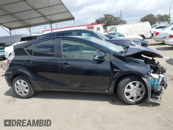 2012 Toyota Prius One z VIN JTDKDTB33C1501551, wystawiony jako IAAI lot #41912355 z przebiegiem 122 211 mil mil oraz . Historia ofert i sprzedaży dostępna na DreamBid. Obrazek 14.
