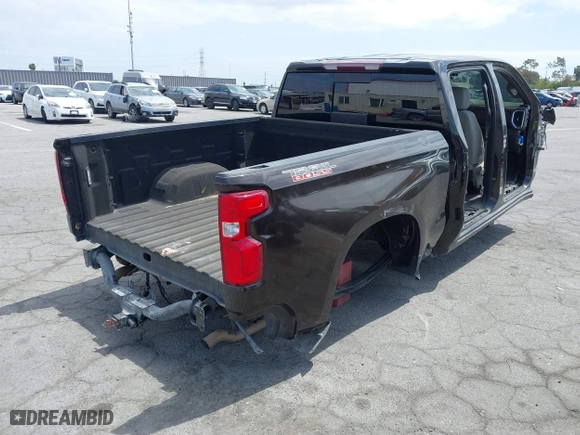 2019 Chevrolet Silverado 1500 LT Trail Boss with VIN 1GCPYFED4KZ397183, listed as a IAAI auction lot 41916320 with 1 mi miles. Bid and sale history available at carsss.com. Image 4.