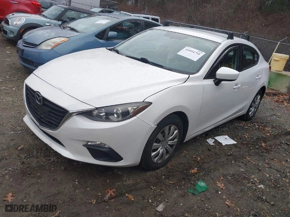 2014 Mazda Mazda3 i Sport with VIN JM1BM1U75E1130979, listed as a IAAI auction lot 41094791 with 100,518 mi miles. Bid and sale history available at carsss.com. Image 2.