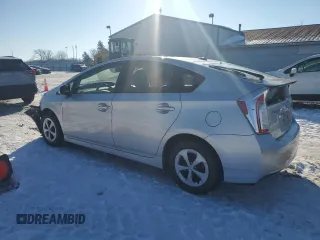 2014 Toyota Prius Four with VIN JTDKN3DU0E1737659, listed as a Copart auction lot 88100915 with 17,707 mi miles and Salvage Title. Bid and sale history available at carsss.com. Image 2.