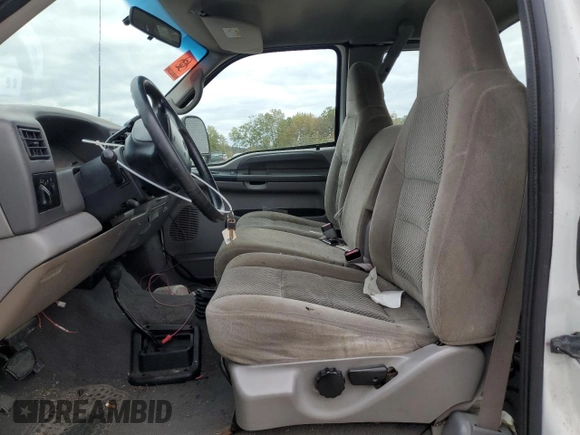 2001 Ford Super Duty F-250 XL with VIN 1FTNX21L81EA44788, listed as a Copart auction lot 74991624 with 131,083 mi miles and Clean Title. Bid and sale history available at carsss.com. Image 7.