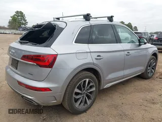 2024 Audi Q5 S line Premium Plus with VIN WA1EAAFY0R2083723, listed as a IAAI auction lot 41746336 with 24,190 mi miles. Bid and sale history available at carsss.com. Image 4.
