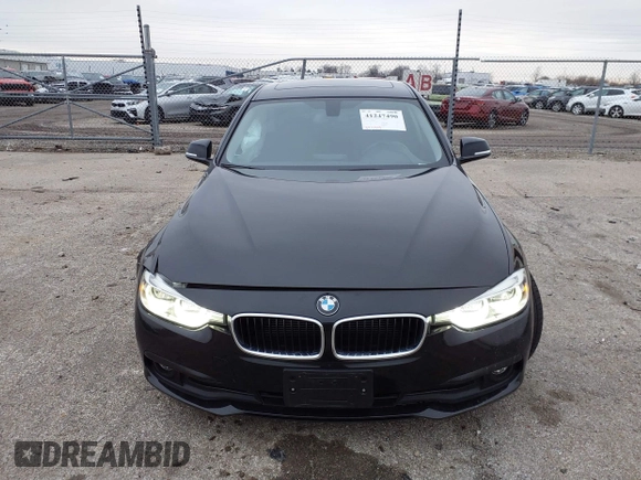 2018 BMW 3 Series 320i with VIN WBA8E1G56JNU91008, listed as a IAAI auction lot 41247490 with 57,434 mi miles. Bid and sale history available at carsss.com. Image 12.