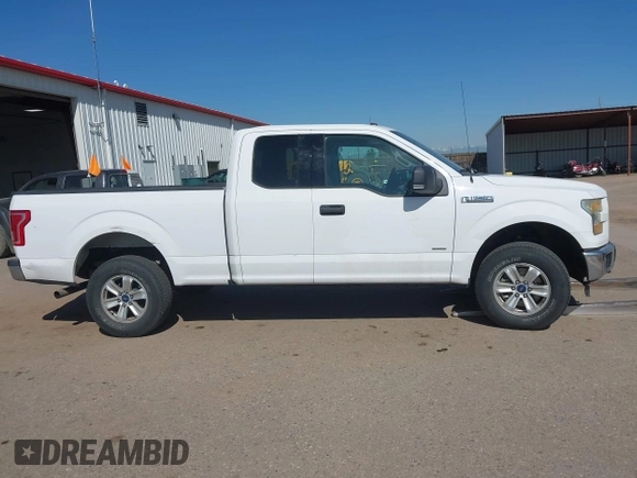 2016 Ford F-150 XLT z VIN 1FTFX1EG7GKF55978, wystawiony jako IAAI lot #42483473 z przebiegiem 154 309 mil mil oraz . Historia ofert i sprzedaży dostępna na DreamBid. Obrazek 13.