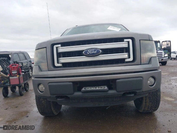2014 Ford F-150 XL with VIN 1FTFW1EF6EKE20823, listed as a IAAI auction lot 41461762 with 189,731 mi miles. Bid and sale history available at carsss.com. Image 12.