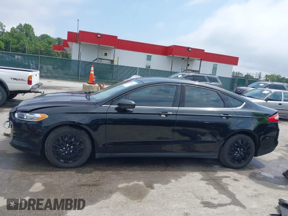 2014 Ford Fusion S с VIN 1FA6P0G7XE5359249, выставлен на аукционе IAAI как лот 42448605 с пробегом 145 627 миль миль и . История ставок и продаж доступна на DreamBid. Изображение 14.