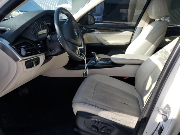 2016 BMW X5 xDrive35i with VIN 5UXKR0C59G0S93024, listed as a Copart auction lot 44674335 with 121,334 mi miles and Clean Title. Bid and sale history available at carsss.com. Image 7.