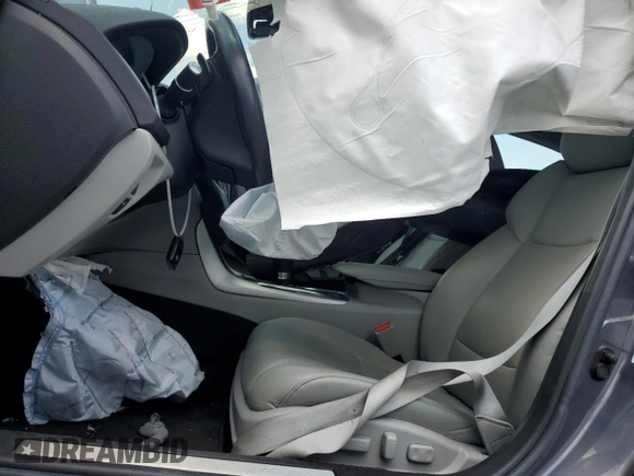 2019 Acura TLX with VIN 19UUB1F3XKA010438, listed as a Copart auction lot 56319025 with 25,081 mi miles and Non repairable. Bid and sale history available at DreamBid. Image 7.