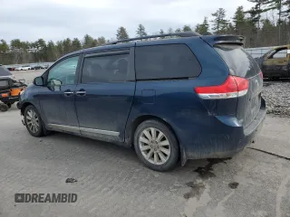 2011 Toyota Sienna XLE with VIN 5TDDK3DC7BS019811, listed as a Copart auction lot 49228165 with 194,863 mi miles and Salvage Title. Bid and sale history available at carsss.com. Image 2.