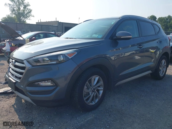 2017 Hyundai Tucson Limited with VIN KM8J3CA26HU343120, listed as a IAAI auction lot 40099821 with 123,084 mi miles. Bid and sale history available at carsss.com. Image 18.