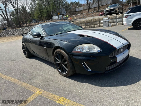 2011 Jaguar XK with VIN SAJWA4DC3BMB39168, listed as a Copart auction lot 53472345 with 85,876 mi miles and Clean Title. Bid and sale history available at carsss.com. Image 4.