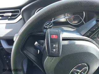 2022 Toyota RAV4 XLE with VIN 2T3W1RFVXNW201664, listed as a IAAI auction lot 41781586 with 59,236 mi miles. Bid and sale history available at carsss.com. Image 11.