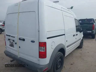 2010 Ford Transit Connect XL z VIN NM0LS7AN1AT027098, wystawiony jako IAAI lot #41740154 z przebiegiem 217 827 mil mil oraz . Historia ofert i sprzedaży dostępna na DreamBid. Obrazek 4.