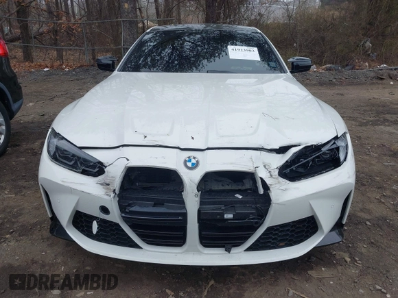 2022 BMW M4 Competition with VIN WBS33AZ01NCK14992, listed as a IAAI auction lot 41923903 with 43,966 mi miles. Bid and sale history available at carsss.com. Image 12.