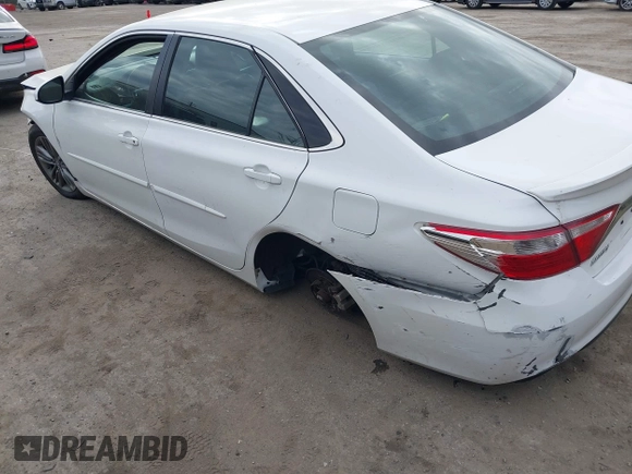 2017 Toyota Camry XLE z VIN 4T1BF1FK4HU323862, wystawiony jako IAAI lot #42066574 z przebiegiem 66 045 mil mil oraz . Historia ofert i sprzedaży dostępna na DreamBid. Obrazek 6.