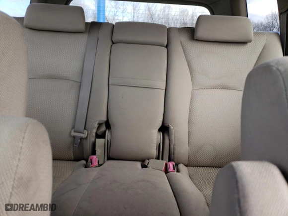 2004 Toyota Highlander with VIN JTEGP21A240024329, listed as a Copart auction lot 88963295 with 276,707 mi miles and Salvage Title. Bid and sale history available at carsss.com. Image 10.