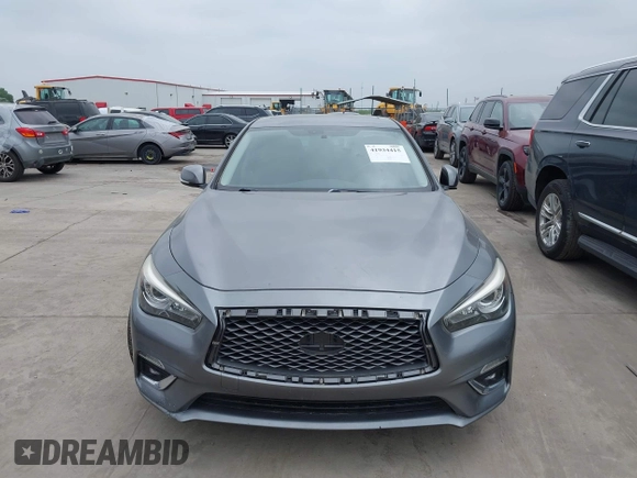 2018 Infiniti Q50 3.0t LUXE with VIN JN1EV7AP1JM362833, listed as a IAAI auction lot 41934415 with 91,970 mi miles. Bid and sale history available at carsss.com. Image 12.