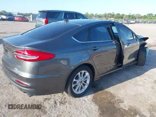 2020 Ford Fusion SE with VIN 3FA6P0HDXLR263572, listed as a IAAI auction lot 41989167 with 42,522 mi miles. Bid and sale history available at carsss.com. Image 4.