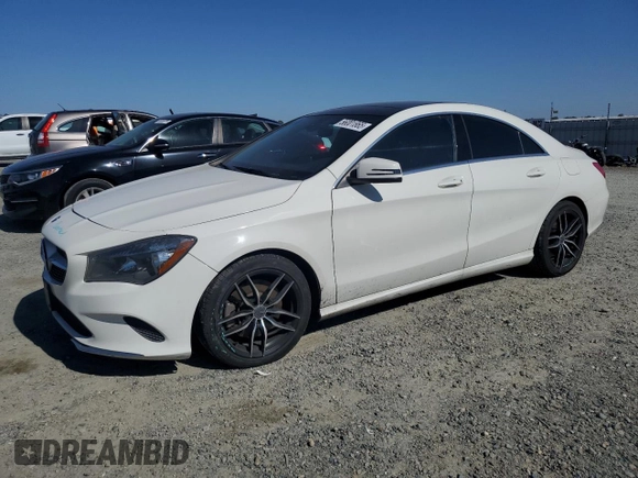 2017 Mercedes-Benz CLA 250 z VIN WDDSJ4EB4HN438046, wystawiony jako Copart lot #56001865 z przebiegiem 101 075 mil mil oraz Szkoda całkowita • Salvage title. Historia ofert i sprzedaży dostępna na DreamBid. Obrazek 1.