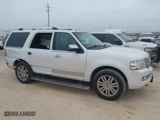 2014 Lincoln Navigator with VIN 5LMJJ2H5XEEL05442, listed as a IAAI auction lot 41426672 with 140,626 mi miles. Bid and sale history available at carsss.com. Image 14.