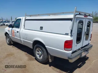 2000 Ford Ranger XLT with VIN 1FTYR10X8YPB47729, listed as a IAAI auction lot 42298945 with 272,424 mi miles and . Bid and sale history available at DreamBid. Image 3.