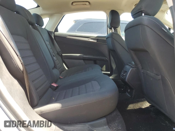 2020 Ford Fusion SE z VIN 3FA6P0T93LR179435, wystawiony jako Copart lot #56985465 z przebiegiem 43 188 mil mil oraz Szkoda całkowita • Salvage title. Historia ofert i sprzedaży dostępna na DreamBid. Obrazek 10.