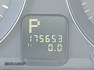 2008 Volvo S40 2.4L с VIN YV1MS390X82365795, выставлен на аукционе IAAI как лот 42399375 с пробегом 175 653 миль миль и . История ставок и продаж доступна на DreamBid. Изображение 13.