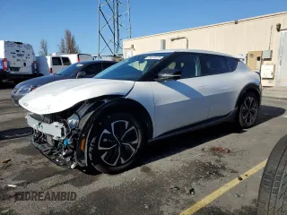 2022 Kia EV6 Wind with VIN KNDC3DLC3N5052945, listed as a Copart auction lot 44074975 with 46,782 mi miles and Salvage Title. Bid and sale history available at carsss.com. Image 1.
