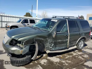 2004 Ford Expedition Eddie Bauer with VIN 1FMFU18L84LB18915, listed as a Copart auction lot 48255785 with 250,422 mi miles and Salvage Title. Bid and sale history available at carsss.com. Image 1.