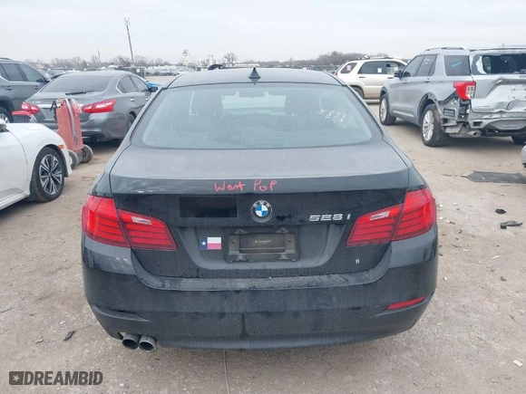 2014 BMW 5 Series 528i with VIN WBA5A5C5XED502177, listed as a IAAI auction lot 41429511 with 1 mi miles. Bid and sale history available at carsss.com. Image 15.