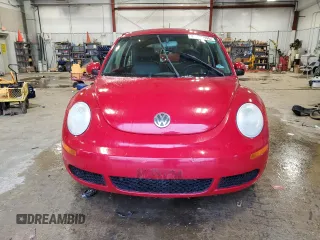 2009 Volkswagen New Beetle Coupe S with VIN 3VWPW31C19M501915, listed as a Copart auction lot 47326055 with 161,444 mi miles and Clean Title. Bid and sale history available at carsss.com. Image 5.