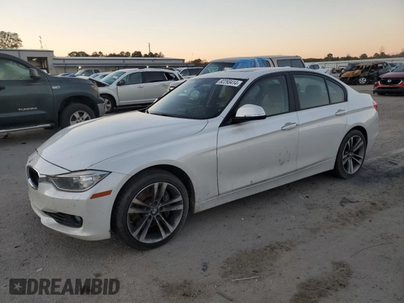 2013 BMW 3 Series 335i with VIN WBA3A9C55DF475553, listed as a Copart auction lot 82293414 with 0 mi miles and Salvage Title. Bid and sale history available at carsss.com. Image 1.