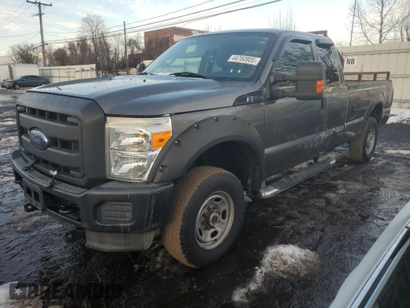 2013 Ford F-250 XL with VIN 1FT7X2B67DEB89309, listed as a Copart auction lot 44760905 with 269,587 mi miles and Salvage Title. Bid and sale history available at DreamBid. Image 1.