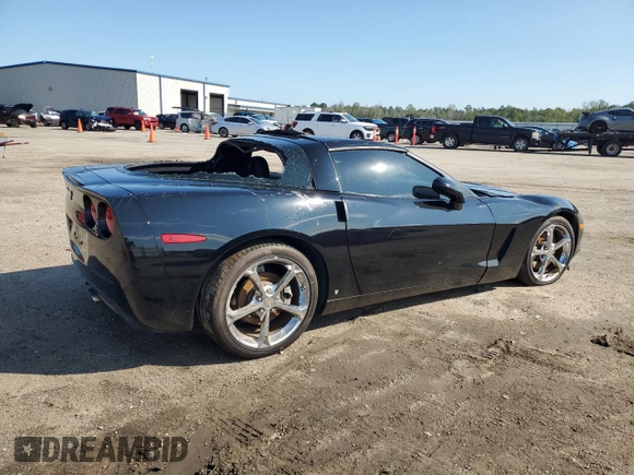 2009 Chevrolet Corvette 3LT z VIN 1G1YY26W795109258, wystawiony jako Copart lot #67592724 z przebiegiem Nie podano mil oraz Szkoda całkowita • Salvage title. Historia ofert i sprzedaży dostępna na DreamBid. Obrazek 3.