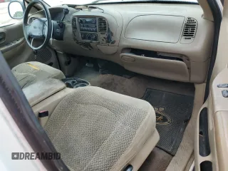 2000 Ford F-150 XL with VIN 1FTRX17L4YNA81687, listed as a Copart auction lot 46996675 with 0 mi miles and Salvage Title. Bid and sale history available at carsss.com. Image 8.