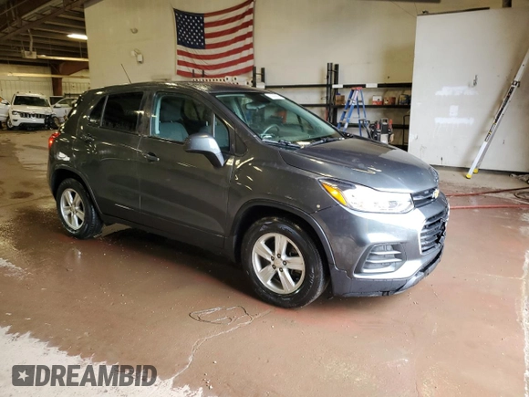 2020 Chevrolet Trax LS with VIN 3GNCJKSB7LL118467, listed as a Copart auction lot 62269095 with 34,651 mi miles and Salvage title. Bid and sale history available at DreamBid. Image 4.