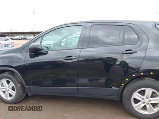 2020 Chevrolet Trax LS with VIN KL7CJKSB4LB074838, listed as a IAAI auction lot 41909289 with 77,471 mi miles. Bid and sale history available at carsss.com. Image 14.