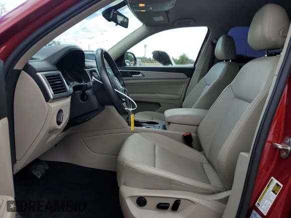 2018 Volkswagen Atlas SE with VIN 1V2CR2CAXJC581959, listed as a Copart auction lot 56651595 with 82,241 mi miles and Salvage title. Bid and sale history available at DreamBid. Image 7.