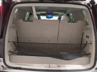 2017 Cadillac Escalade Luxury with VIN 1GYS4BKJ5HR254402, listed as a IAAI auction lot 41492160 with 76,419 mi miles. Bid and sale history available at carsss.com. Image 17.