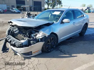 2011 Ford Fusion SE with VIN 3FAHP0HA0BR144927, listed as a IAAI auction lot 41938722 with 138,207 mi miles. Bid and sale history available at carsss.com. Image 18.