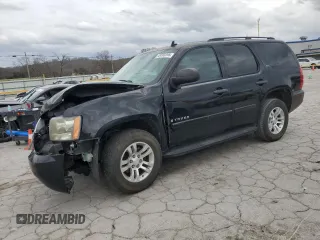 2008 Chevrolet Tahoe LS z VIN 1GNFC13C18R137475, wystawiony jako Copart lot #49703255 z przebiegiem 126 667 mil mil oraz Szkoda całkowita • Salvage title. Historia ofert i sprzedaży dostępna na DreamBid. Obrazek 1.