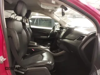 2017 Dodge Journey Crossroad Plus with VIN 3C4PDDGGXHT553461, listed as a IAAI auction lot 41401851 with 123,952 mi miles and . Bid and sale history available at DreamBid. Image 5.