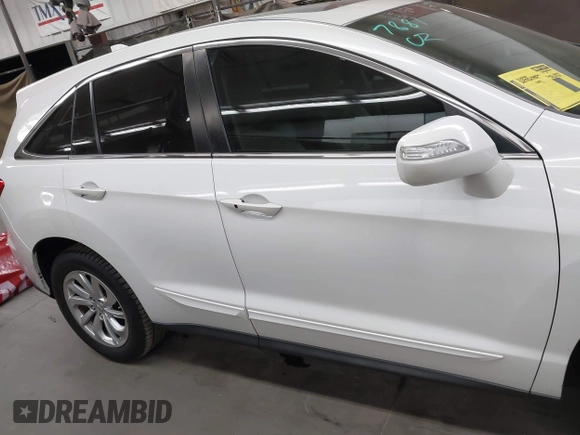 2018 Acura RDX with VIN 5J8TB3H38JL011983, listed as a IAAI auction lot 42385892 with 100,562 mi miles and . Bid and sale history available at DreamBid. Image 13.