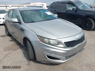 2013 Kia Optima LX with VIN 5XXGM4A78DG193461, listed as a IAAI auction lot 41947163 with 133,070 mi miles. Bid and sale history available at carsss.com. Image 1.