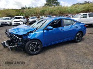 2025 Nissan Sentra SV z VIN 3N1AB8CV5SY236725, wystawiony jako Copart lot #58271775 z przebiegiem Nie podano mil oraz Szkoda całkowita • Salvage title. Historia ofert i sprzedaży dostępna na DreamBid. Obrazek 1.