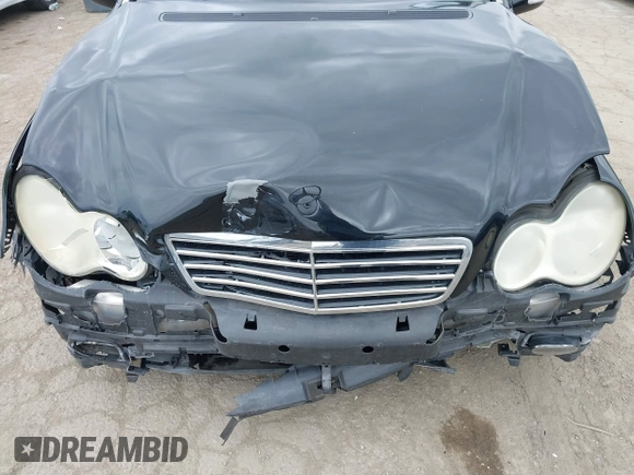 2007 Mercedes-Benz C 230 Sport with VIN WDBRF52H37F916652, listed as a IAAI auction lot 42053744 with 101,560 mi miles and . Bid and sale history available at DreamBid. Image 6.