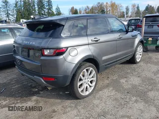 2017 Land Rover Range Rover Evoque SE with VIN SALVP2BG5HH195526, listed as a IAAI auction lot 40744525 with 106,618 mi miles. Bid and sale history available at carsss.com. Image 4.