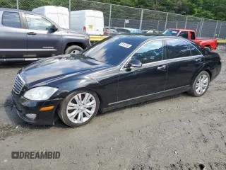 2009 Mercedes-Benz S 550 z VIN WDDNG86X59A281553, wystawiony jako Copart lot #59182785 z przebiegiem 198 424 mil mil oraz Czysty tytuł • Clean title. Historia ofert i sprzedaży dostępna na DreamBid. Obrazek 1.