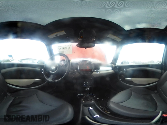 2011 MINI Hardtop with VIN WMWSU3C54BTX96143, listed as a IAAI auction lot 41854987 with 102,743 mi miles and . Bid and sale history available at DreamBid. Image 17.